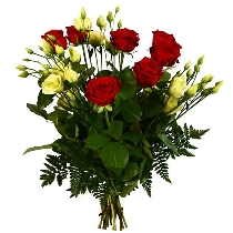 Цветы: Красные розы и белая эустома (лизиантус)
